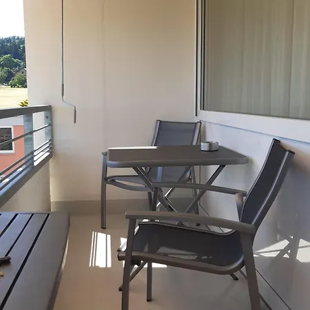 Attraktives In Der 3 Etage Mit Toller Aussicht Und Indoorpool Διαμέρισμα *